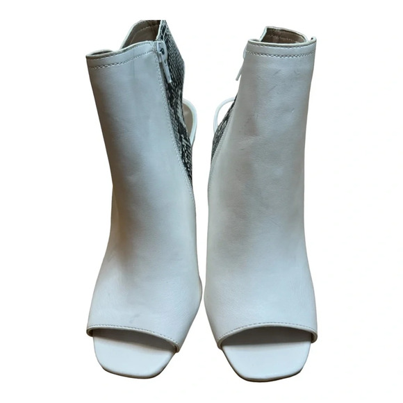 Qupid White and Snake Print Ankle Bootie - Picture 2 of 16